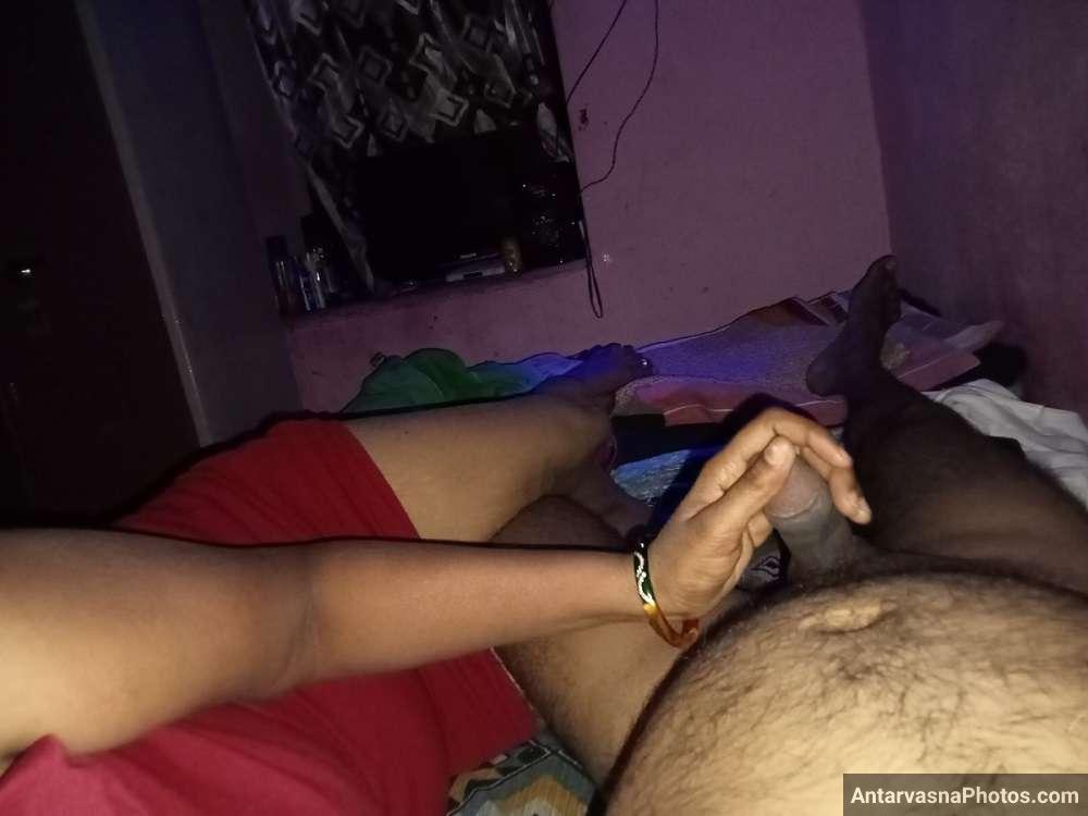 https://pub-5fcdf72a54cd4edbb03ec3edaa415a42.r2.dev/nakedleaks/aunty_arousing_desi_lund_with_a_massage_–_intimate_photo_collection/4.jpg