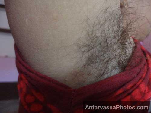 https://pub-5fcdf72a54cd4edbb03ec3edaa415a42.r2.dev/nakedleaks/aunty_from_the_village_shows_hairy_pussy/0.jpg
