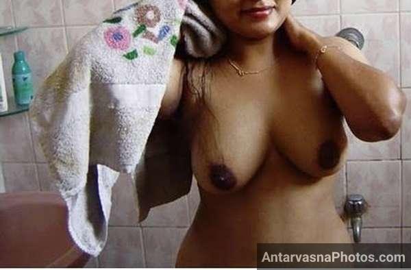 https://pub-5fcdf72a54cd4edbb03ec3edaa415a42.r2.dev/nakedleaks/authentic_collection_of_66_images_featuring_classic_indian_star_neha_nair/24.jpg