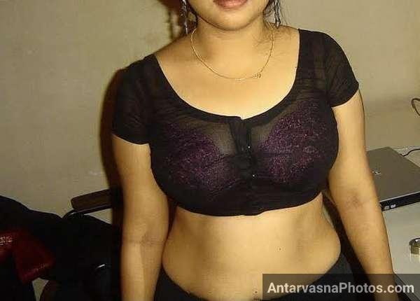 https://pub-5fcdf72a54cd4edbb03ec3edaa415a42.r2.dev/nakedleaks/authentic_collection_of_66_images_featuring_classic_indian_star_neha_nair/55.jpg