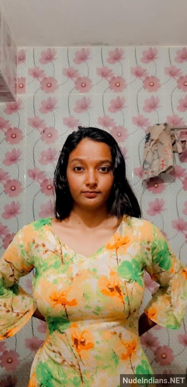 https://pub-5fcdf72a54cd4edbb03ec3edaa415a42.r2.dev/nakedleaks/bangalore_secretary_saumya's_enticing_brown_selfies/111.jpg