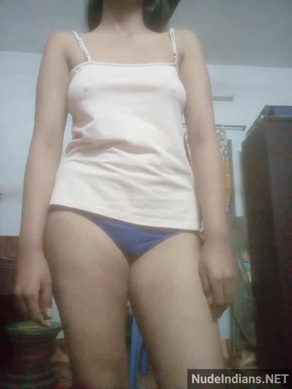 https://pub-5fcdf72a54cd4edbb03ec3edaa415a42.r2.dev/nakedleaks/bangalore_secretary_saumya's_enticing_brown_selfies/9.jpg