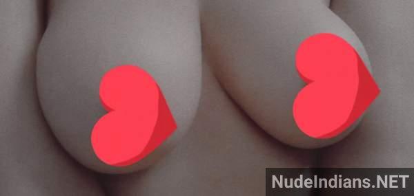 https://pub-5fcdf72a54cd4edbb03ec3edaa415a42.r2.dev/nakedleaks/bangla_beauty_exposing_in_intimate_pics_–_busty_girl's_private_photos/0.jpg