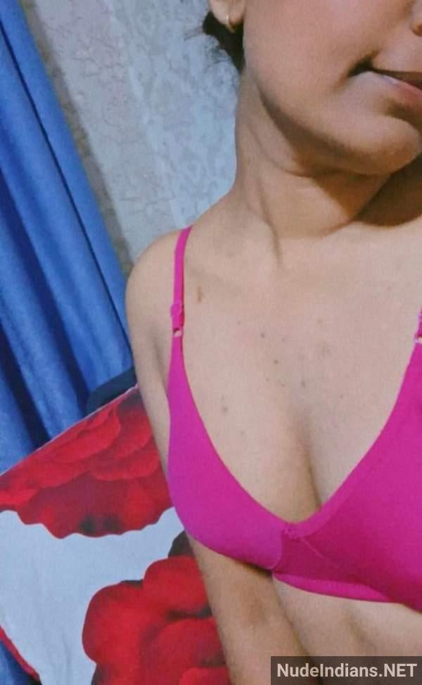 https://pub-5fcdf72a54cd4edbb03ec3edaa415a42.r2.dev/nakedleaks/bangla_beauty_exposing_in_intimate_pics_–_busty_girl's_private_photos/37.jpg