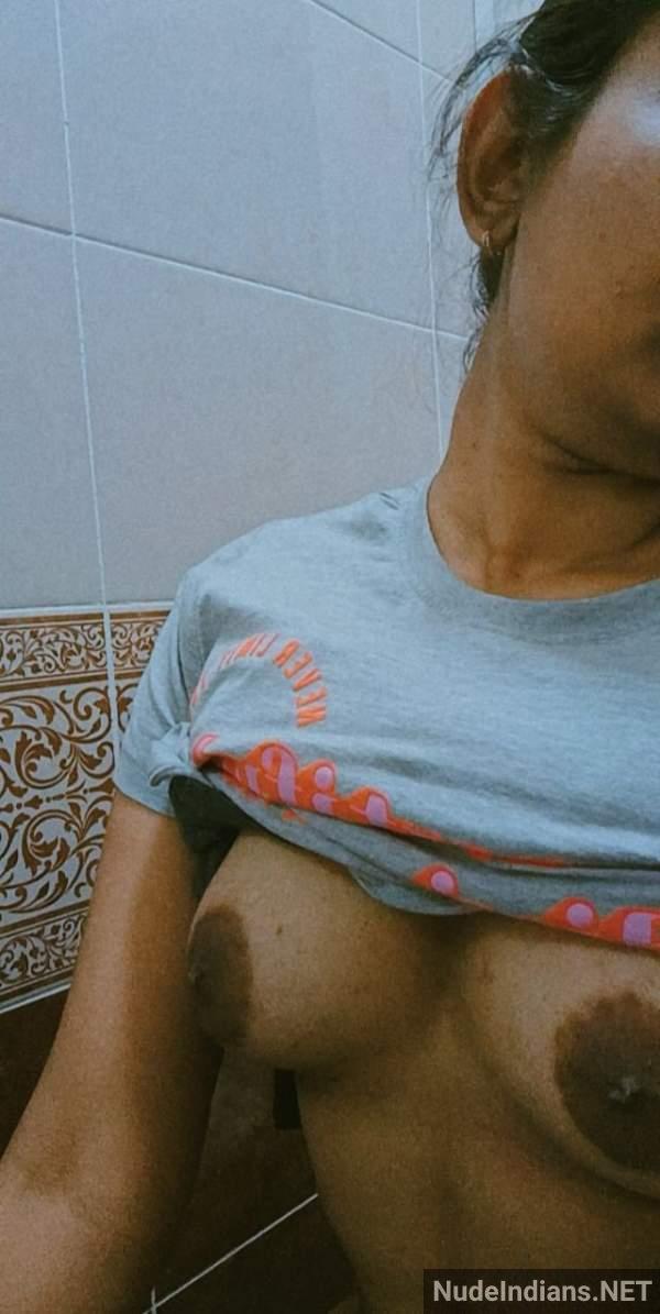 https://pub-5fcdf72a54cd4edbb03ec3edaa415a42.r2.dev/nakedleaks/bangla_beauty_exposing_in_intimate_pics_–_busty_girl's_private_photos/53.jpg