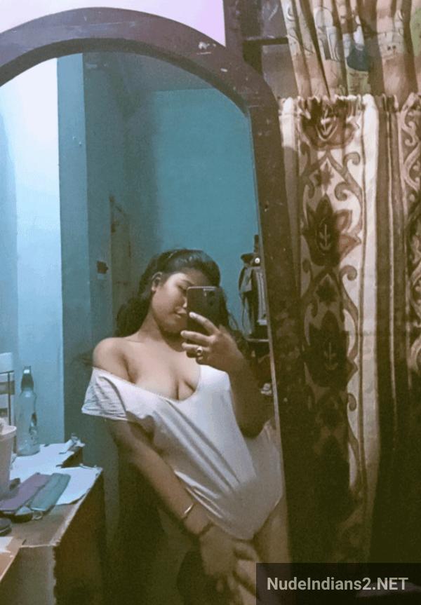 https://pub-5fcdf72a54cd4edbb03ec3edaa415a42.r2.dev/nakedleaks/bangladeshi_boudi_shaina_amin_reveals_busty_selfies_in_lingerie/11.jpg