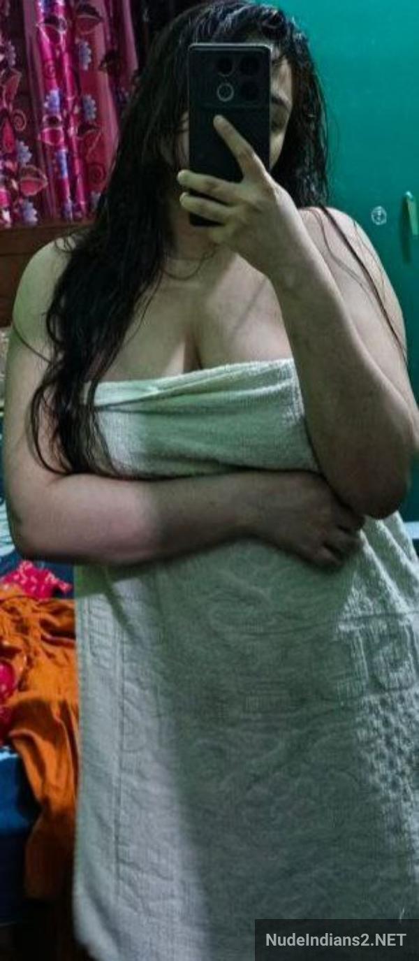 https://pub-5fcdf72a54cd4edbb03ec3edaa415a42.r2.dev/nakedleaks/bangladeshi_girl_tania_ahmed_shares_intimate_nude_photos_for_boyfriend's_pleasure/85.jpg