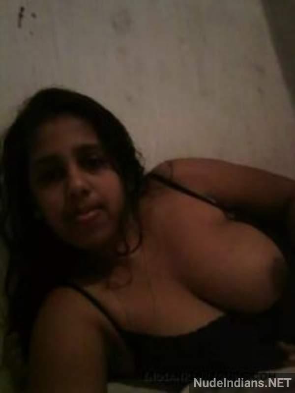 https://pub-5fcdf72a54cd4edbb03ec3edaa415a42.r2.dev/nakedleaks/bare_beauties_revealing_allure_to_partners/17.jpg