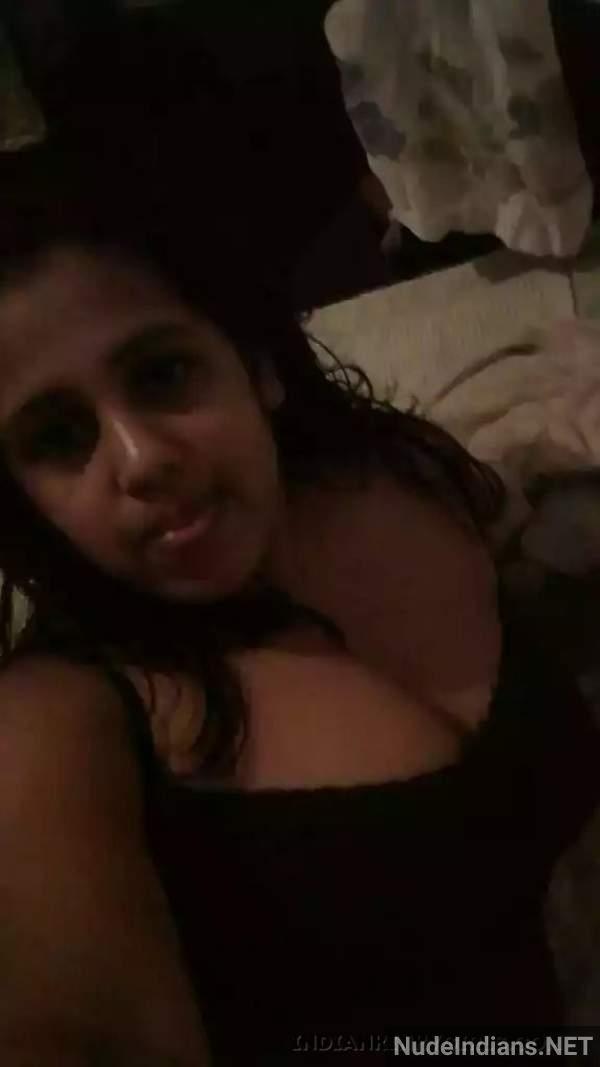 https://pub-5fcdf72a54cd4edbb03ec3edaa415a42.r2.dev/nakedleaks/bare_beauties_revealing_allure_to_partners/18.jpg