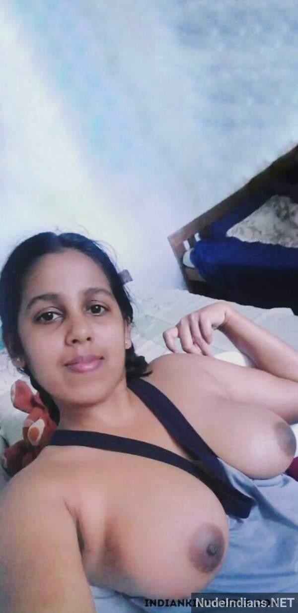 https://pub-5fcdf72a54cd4edbb03ec3edaa415a42.r2.dev/nakedleaks/bare_beauties_revealing_allure_to_partners/5.jpg