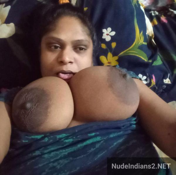 https://pub-5fcdf72a54cd4edbb03ec3edaa415a42.r2.dev/nakedleaks/bbw_aunty_chandrika_reveals_her_voluptuous_body_to_a_youthful_admirer/39.jpg