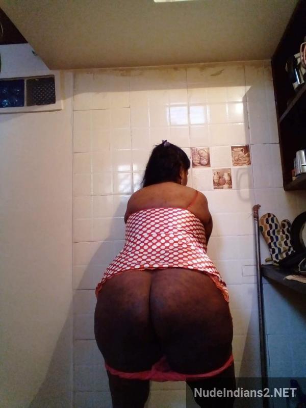 https://pub-5fcdf72a54cd4edbb03ec3edaa415a42.r2.dev/nakedleaks/bbw_aunty_chandrika_reveals_her_voluptuous_body_to_a_youthful_admirer/61.jpg