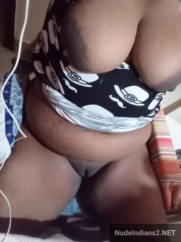 https://pub-5fcdf72a54cd4edbb03ec3edaa415a42.r2.dev/nakedleaks/bbw_aunty_chandrika_reveals_her_voluptuous_body_to_a_youthful_admirer/66.jpg