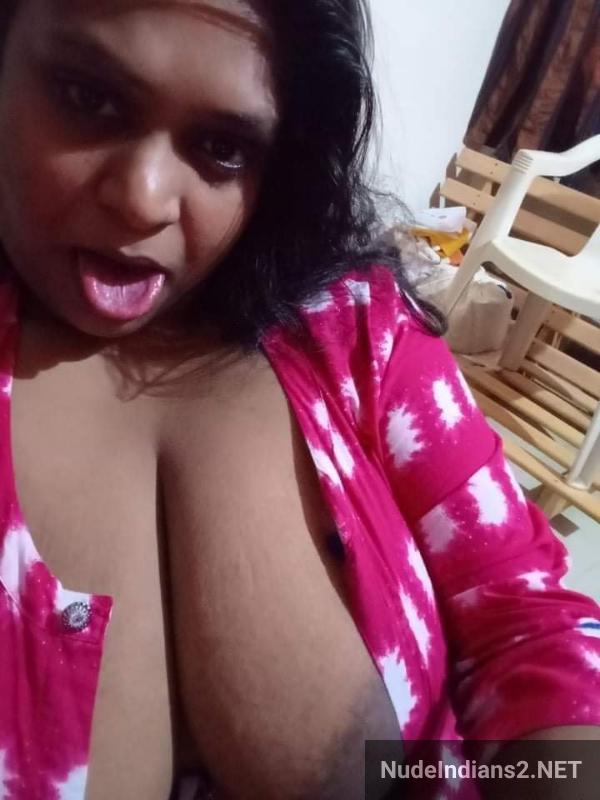 https://pub-5fcdf72a54cd4edbb03ec3edaa415a42.r2.dev/nakedleaks/bbw_aunty_chandrika_reveals_her_voluptuous_body_to_a_youthful_admirer/68.jpg