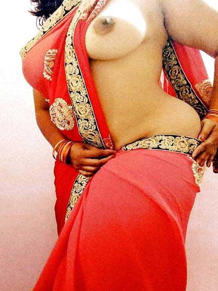 https://pub-5fcdf72a54cd4edbb03ec3edaa415a42.r2.dev/nakedleaks/beautiful_indian_bhabhi_with_gorgeous_figure_in_saree/1.jpg