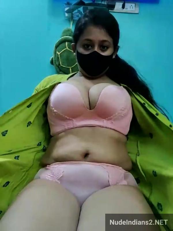 https://pub-5fcdf72a54cd4edbb03ec3edaa415a42.r2.dev/nakedleaks/beautiful_mallu_lady_preethi_nair_reveals_large_bust_&_alluring_neckline/13.jpg
