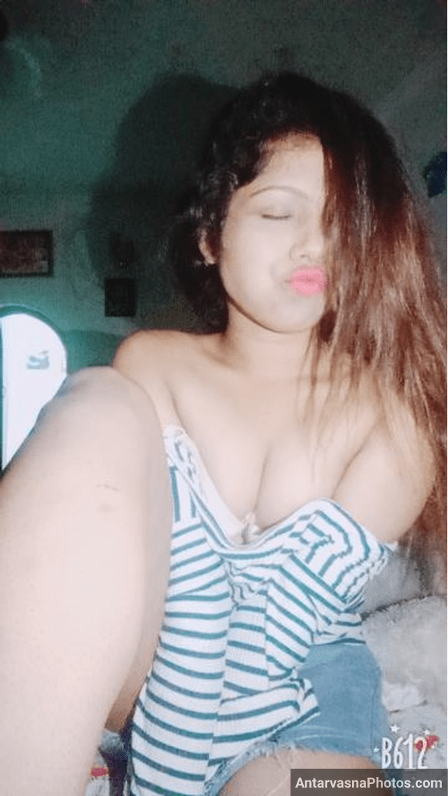 https://pub-5fcdf72a54cd4edbb03ec3edaa415a42.r2.dev/nakedleaks/beena's_desi_boobs_photo/7.jpg