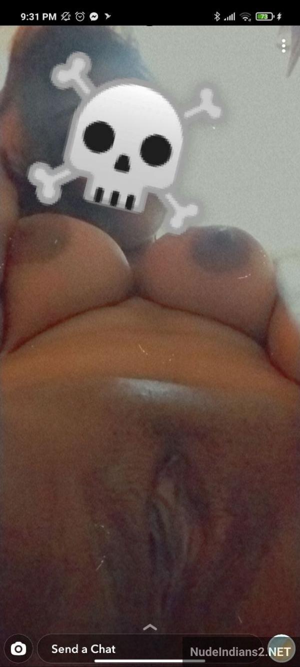 https://pub-5fcdf72a54cd4edbb03ec3edaa415a42.r2.dev/nakedleaks/bengali_student_moushumi's_revealing_body_delights_her_boyfriend/62.jpg