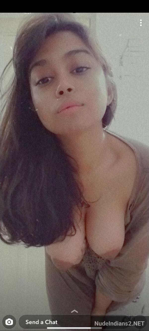 https://pub-5fcdf72a54cd4edbb03ec3edaa415a42.r2.dev/nakedleaks/bengali_student_moushumi's_revealing_body_delights_her_boyfriend/65.jpg