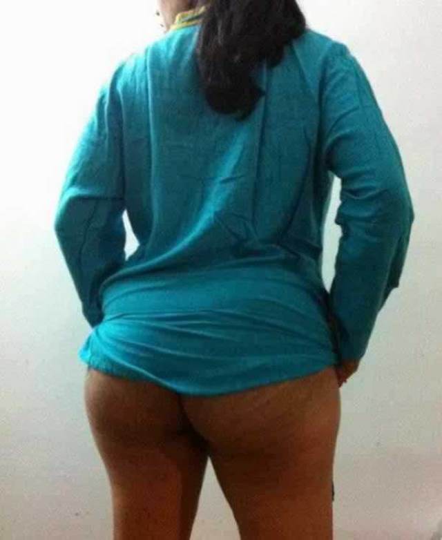 https://pub-5fcdf72a54cd4edbb03ec3edaa415a42.r2.dev/nakedleaks/best_collection_of_curvy_aunties,_indian_wives,_and_girls_naked_images/30.jpg