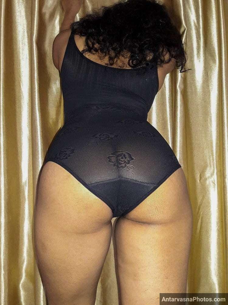 https://pub-5fcdf72a54cd4edbb03ec3edaa415a42.r2.dev/nakedleaks/big_desi_wife's_intimate_honeymoon_pictures/6.jpg
