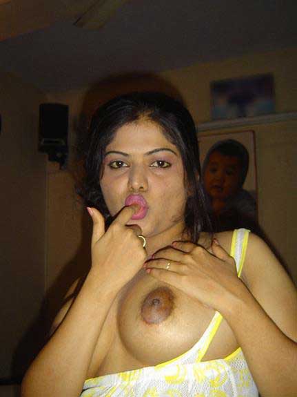 Bold Indian Busts Desi Delights