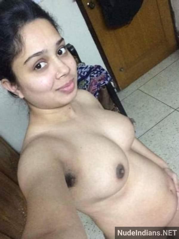 https://pub-5fcdf72a54cd4edbb03ec3edaa415a42.r2.dev/nakedleaks/bold_indian_women's_naked_selfies_and_explicit_images/38.jpg