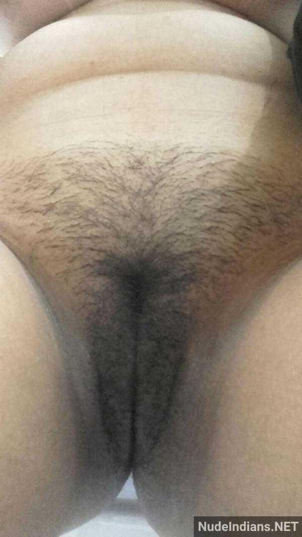 https://pub-5fcdf72a54cd4edbb03ec3edaa415a42.r2.dev/nakedleaks/brave_indian_girl's_scandalous_liaison_with_a_married_man_spreads_widely/43.jpg