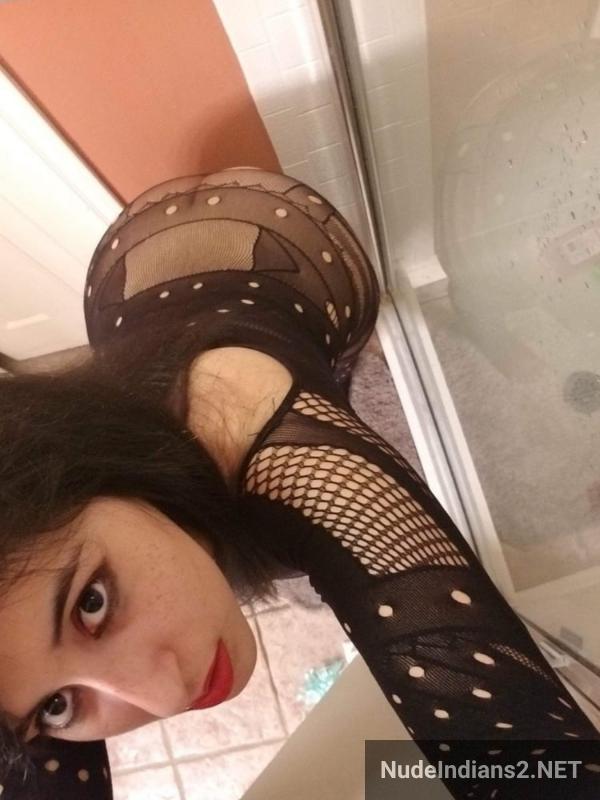 https://pub-5fcdf72a54cd4edbb03ec3edaa415a42.r2.dev/nakedleaks/british_nri_nupur_chaudhari_reveals_sensual_self-portraits/135.jpg