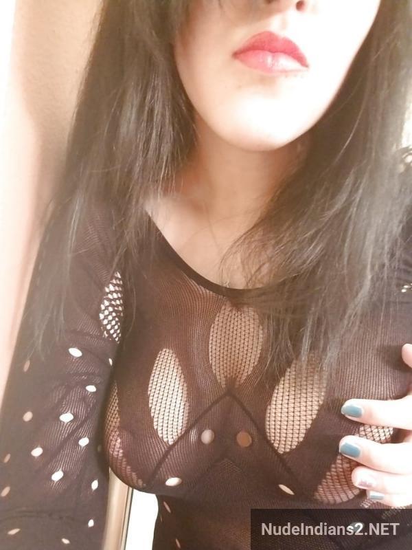 https://pub-5fcdf72a54cd4edbb03ec3edaa415a42.r2.dev/nakedleaks/british_nri_nupur_chaudhari_reveals_sensual_self-portraits/195.jpg