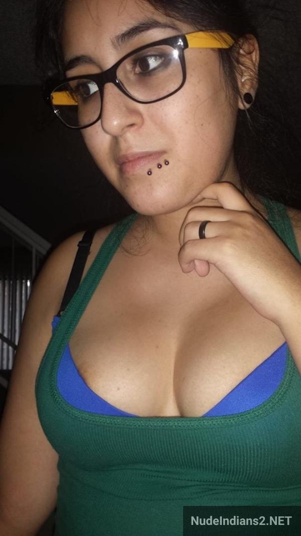 https://pub-5fcdf72a54cd4edbb03ec3edaa415a42.r2.dev/nakedleaks/british_nri_nupur_chaudhari_reveals_sensual_self-portraits/209.jpg
