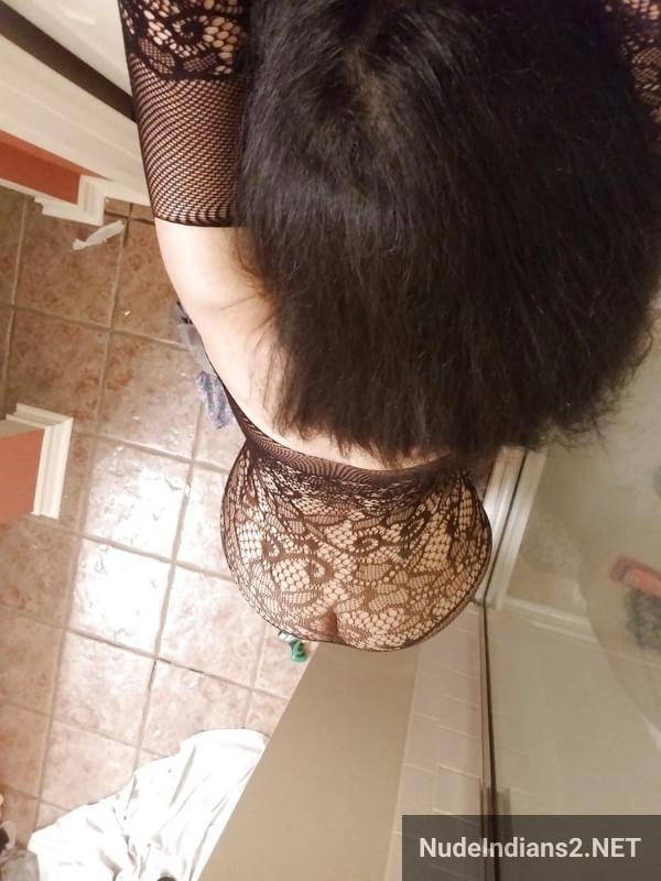 https://pub-5fcdf72a54cd4edbb03ec3edaa415a42.r2.dev/nakedleaks/british_nri_nupur_chaudhari_reveals_sensual_self-portraits/226.jpg