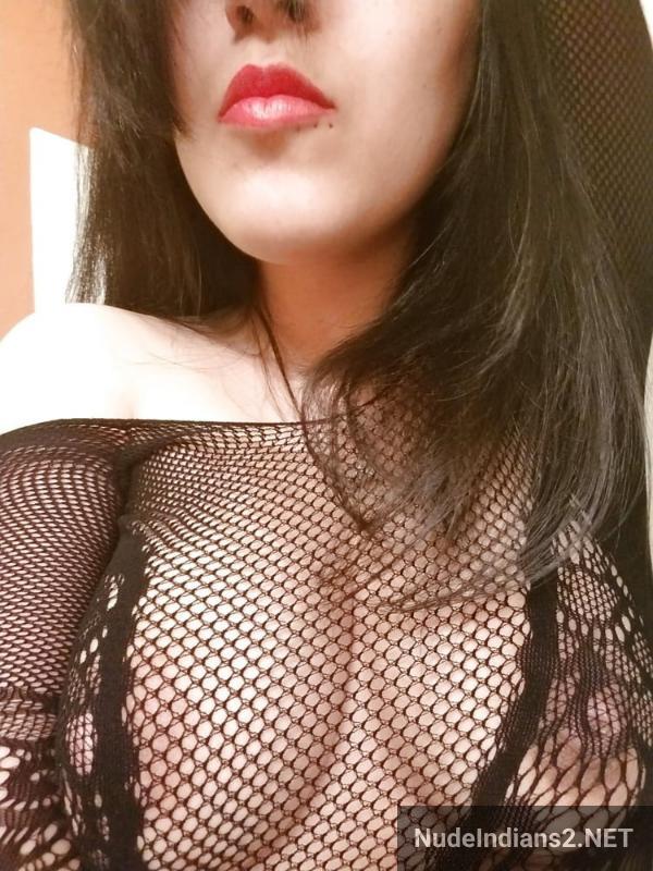 https://pub-5fcdf72a54cd4edbb03ec3edaa415a42.r2.dev/nakedleaks/british_nri_nupur_chaudhari_reveals_sensual_self-portraits/283.jpg