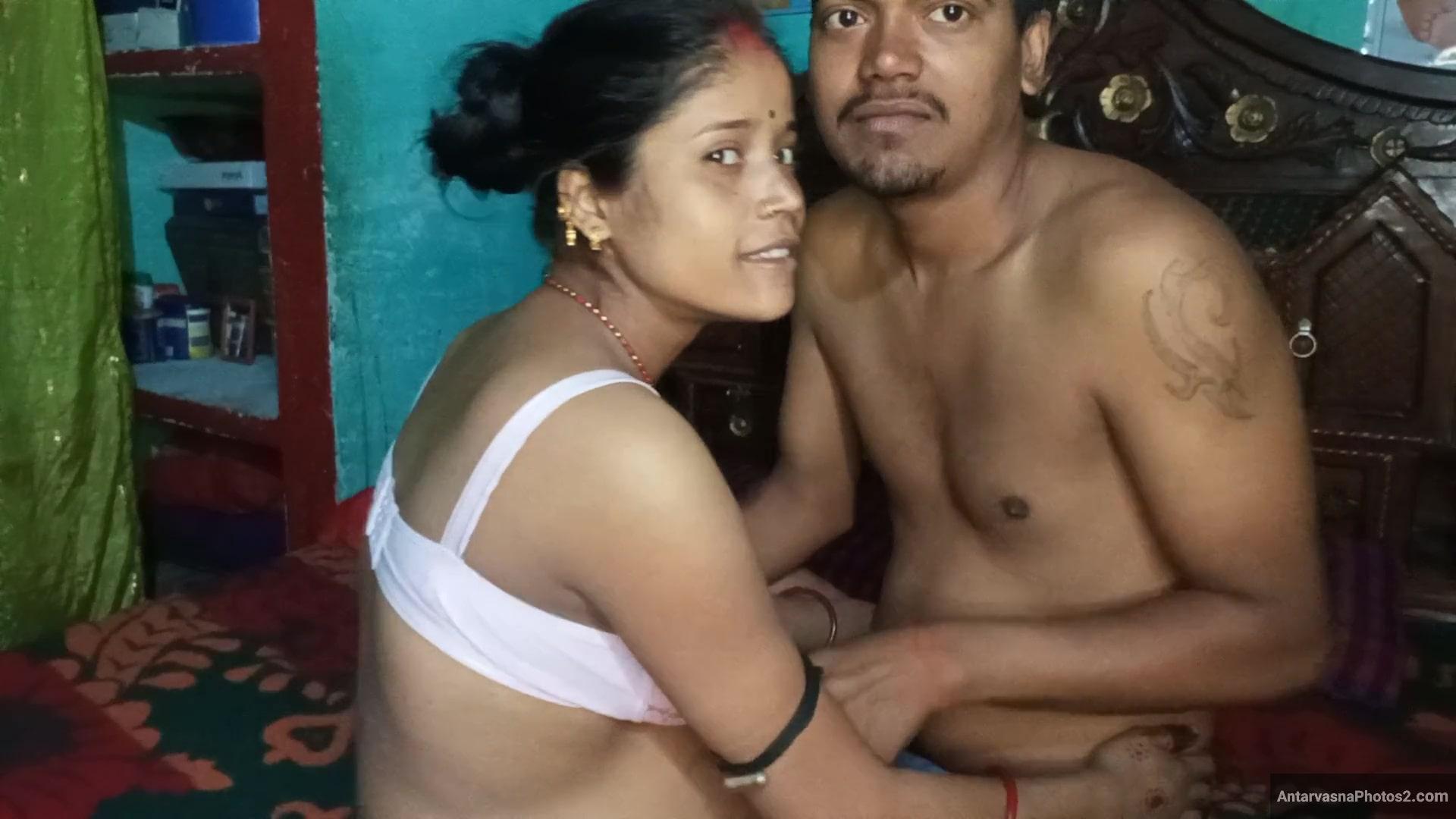 https://pub-5fcdf72a54cd4edbb03ec3edaa415a42.r2.dev/nakedleaks/captivating_desi_sex_images_of_8-month_pregnant_wife/0.jpg