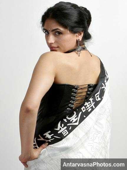 https://pub-5fcdf72a54cd4edbb03ec3edaa415a42.r2.dev/nakedleaks/captivating_image_of_a_seductive_indian_woman_in_traditional_attire/1.jpg
