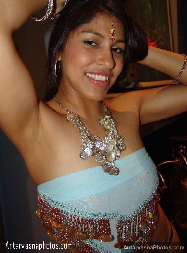 https://pub-5fcdf72a54cd4edbb03ec3edaa415a42.r2.dev/nakedleaks/captivating_images_of_a_desi_escort’s_encounter/0.jpg