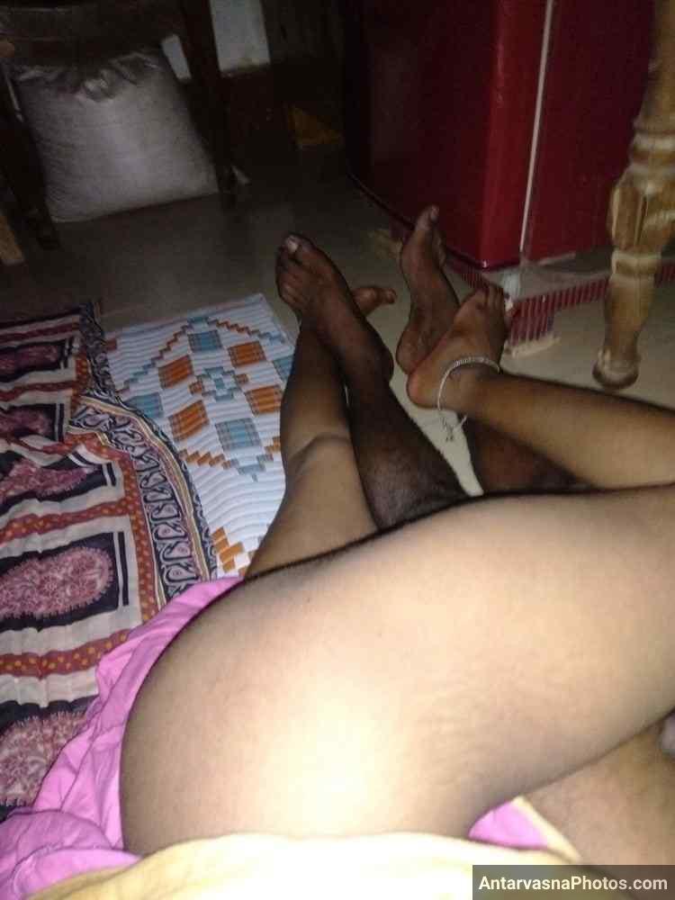 https://pub-5fcdf72a54cd4edbb03ec3edaa415a42.r2.dev/nakedleaks/captivating_images_of_a_plump_sister-in-law's_bushy_vagina/15.jpg
