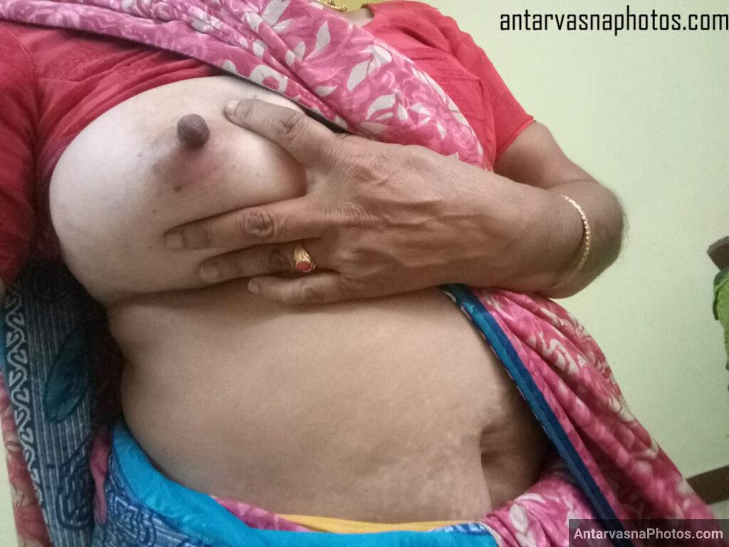 Captivating Images of Aman's Mother's Alluring Body