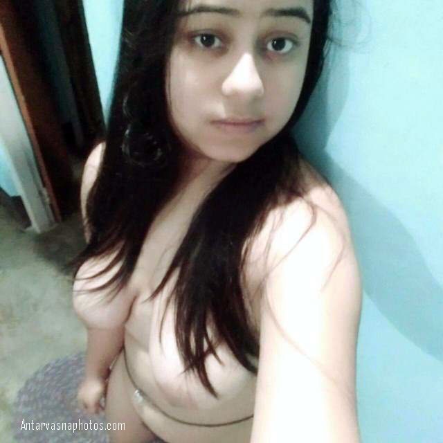 https://pub-5fcdf72a54cd4edbb03ec3edaa415a42.r2.dev/nakedleaks/captivating_images_of_an_indian_woman_from_bedroom_to_bathroom/3.jpg