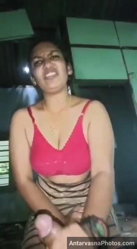 https://pub-5fcdf72a54cd4edbb03ec3edaa415a42.r2.dev/nakedleaks/captivating_images_of_busty_mallu_milf_in_sucksex_action/4.jpg