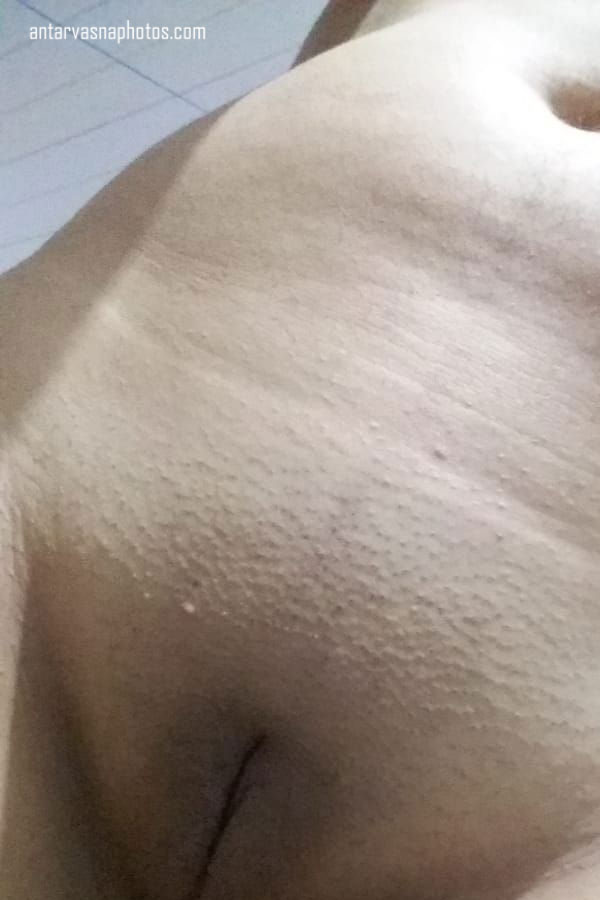 https://pub-5fcdf72a54cd4edbb03ec3edaa415a42.r2.dev/nakedleaks/captivating_images_of_indian_girl_pinki's_virginity/5.jpg