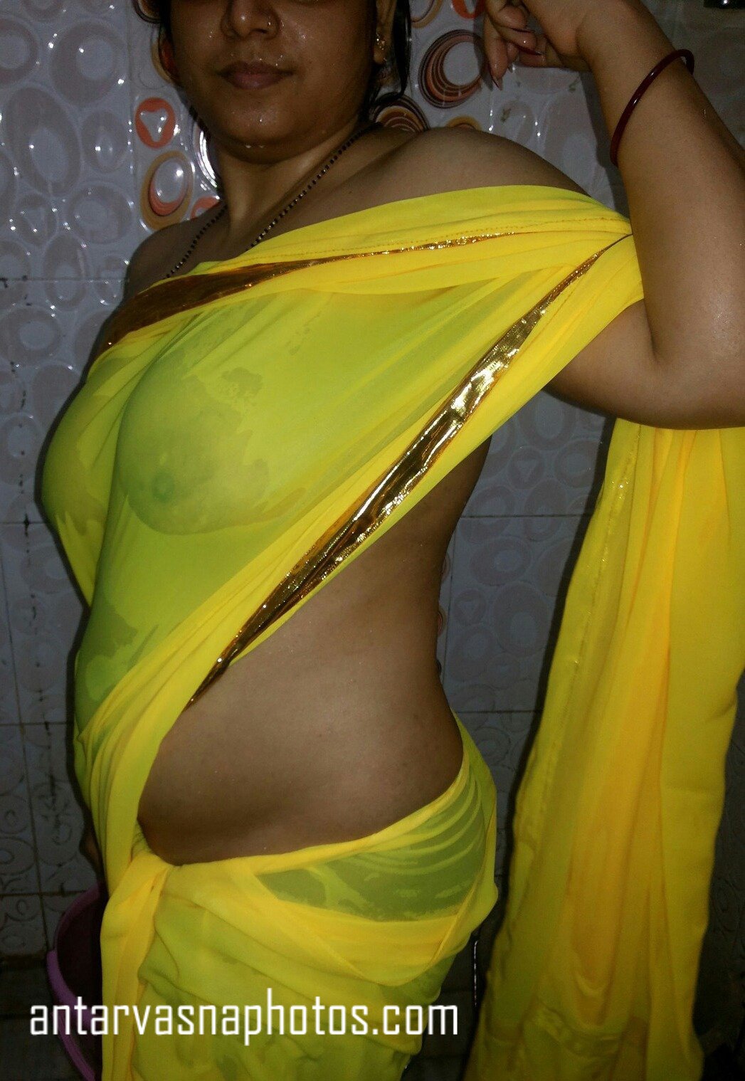 https://pub-5fcdf72a54cd4edbb03ec3edaa415a42.r2.dev/nakedleaks/captivating_images_of_sunita_chachi's_chest/1.jpg