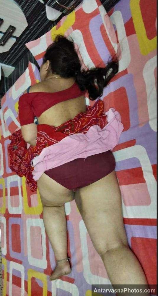 https://pub-5fcdf72a54cd4edbb03ec3edaa415a42.r2.dev/nakedleaks/capturing_nudes_of_a_desi_housemaid_bhabhi_after_intimacy/4.jpg