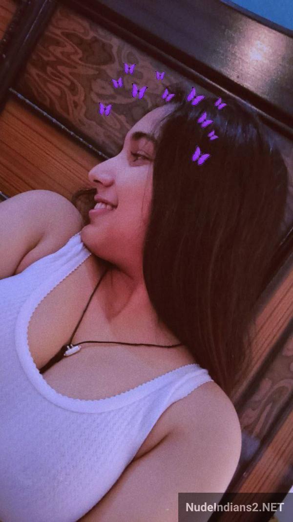 https://pub-5fcdf72a54cd4edbb03ec3edaa415a42.r2.dev/nakedleaks/capturing_shruti's_big_breasts_photos_in_the_bathroom/7.jpg