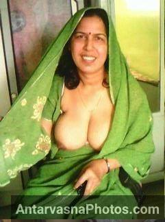 https://pub-5fcdf72a54cd4edbb03ec3edaa415a42.r2.dev/nakedleaks/check_out_68_enticing_images_of_a_rajasthani_widow_aunt!/10.jpg
