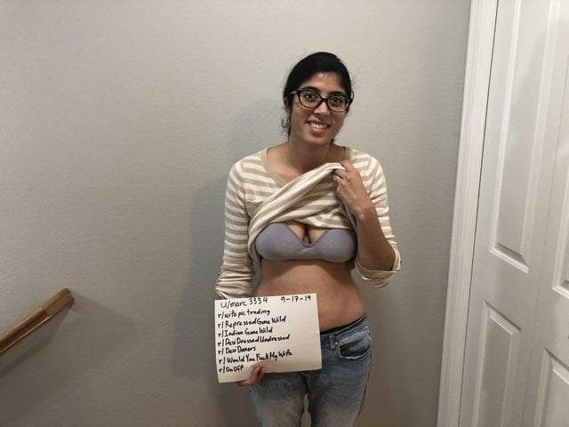 Collection of Sexy Photos of a Bold Girl