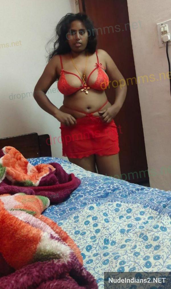 https://pub-5fcdf72a54cd4edbb03ec3edaa415a42.r2.dev/nakedleaks/compilation_of_mature_tamil_housewives_engaging_in_intimate_activities/17.jpg