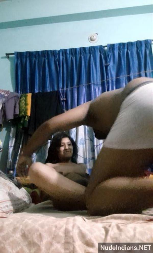 https://pub-5fcdf72a54cd4edbb03ec3edaa415a42.r2.dev/nakedleaks/controversy:_kolkata_young_boudi_intimately_involved_with_former_partner/16.jpg