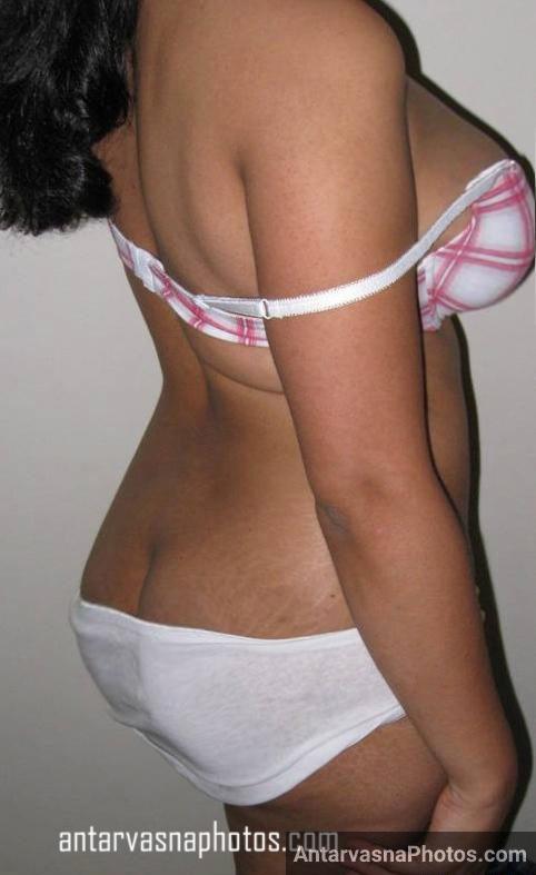https://pub-5fcdf72a54cd4edbb03ec3edaa415a42.r2.dev/nakedleaks/curvy_aunty_khusbu's_photos/1.jpg