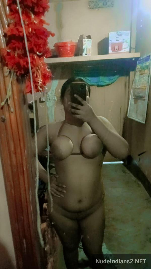 https://pub-5fcdf72a54cd4edbb03ec3edaa415a42.r2.dev/nakedleaks/curvy_bengali_girl's_erotic_selfies_captured_in_the_heat_of_passion/51.jpg